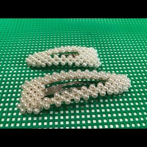 🌹New Large Stylish Perl Embellished 2 Hair Clips